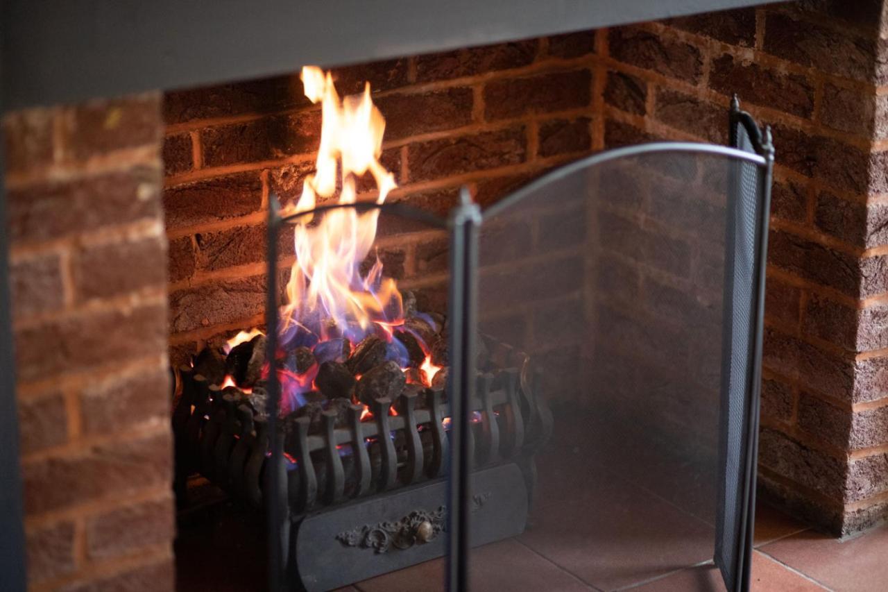 Fisherman'S Cot, Tiverton By Marston'S Inns Exteriér fotografie